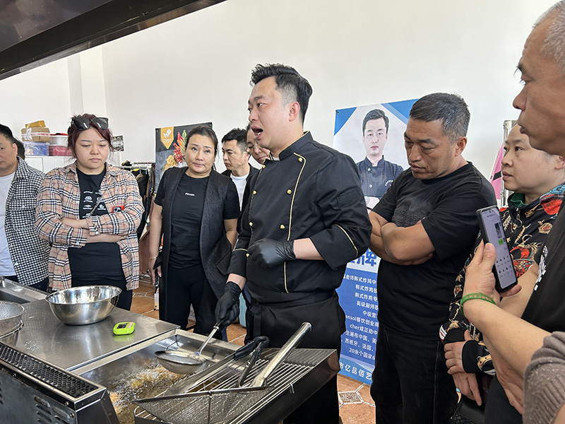 上海专业韩餐技术培训，打造地道韩国美食，掌握烹饪技巧与经营策略